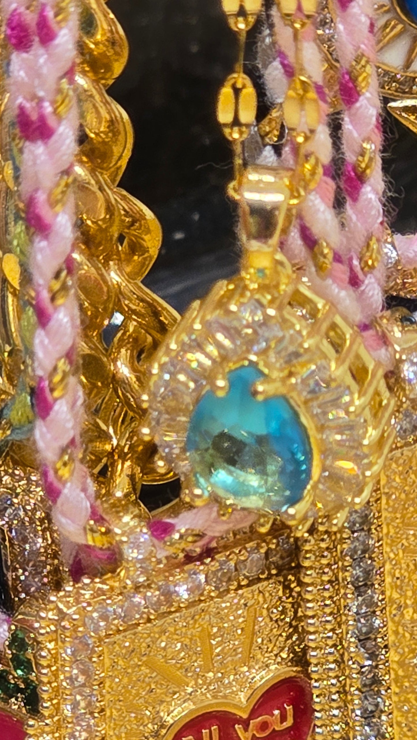 Tropfenhalskette mit blauem Stein - Edelstahl