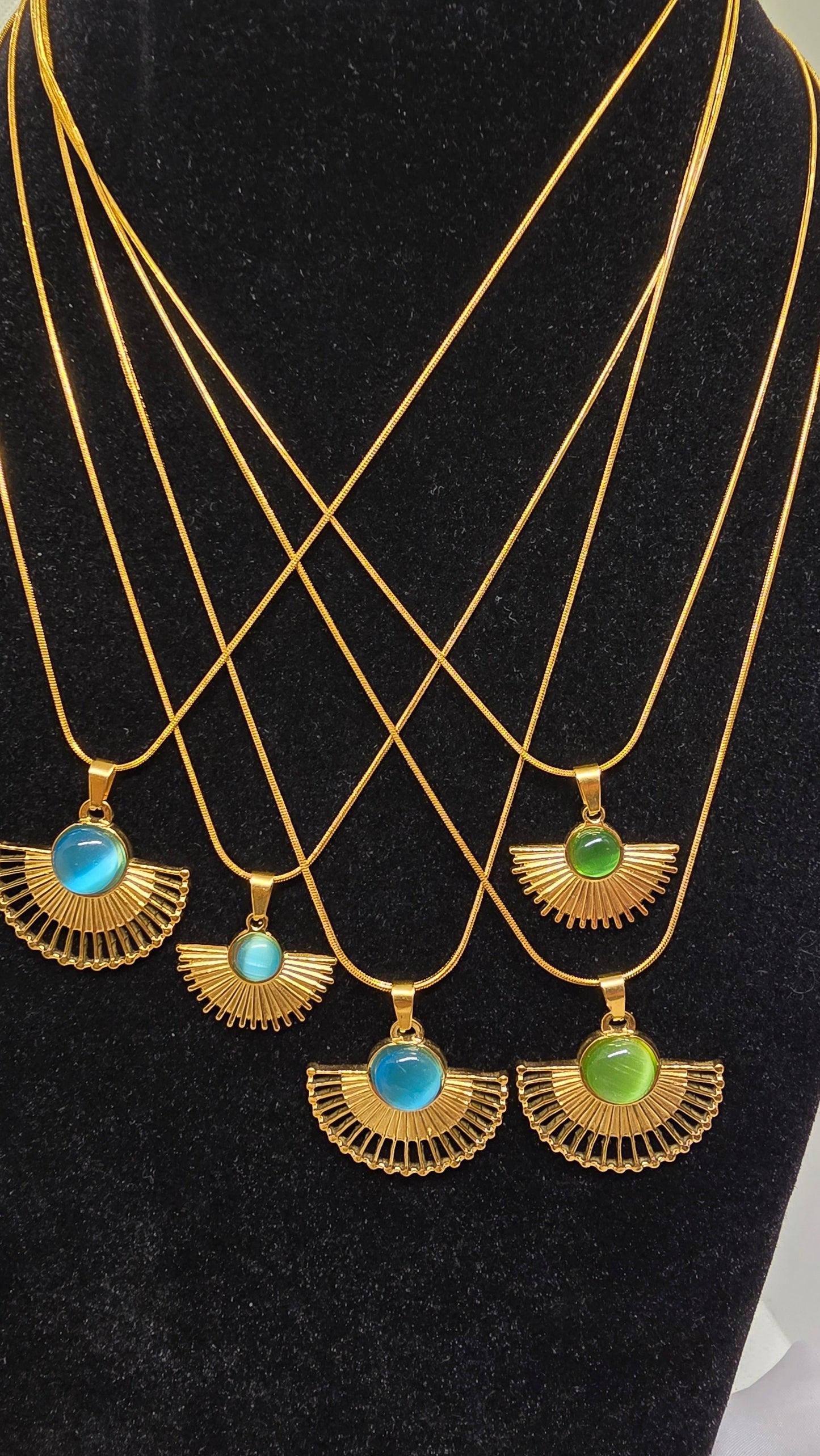 Egyptian Fan 18k Pendant Necklace - Gold Plated Jewelry with Natural Stone