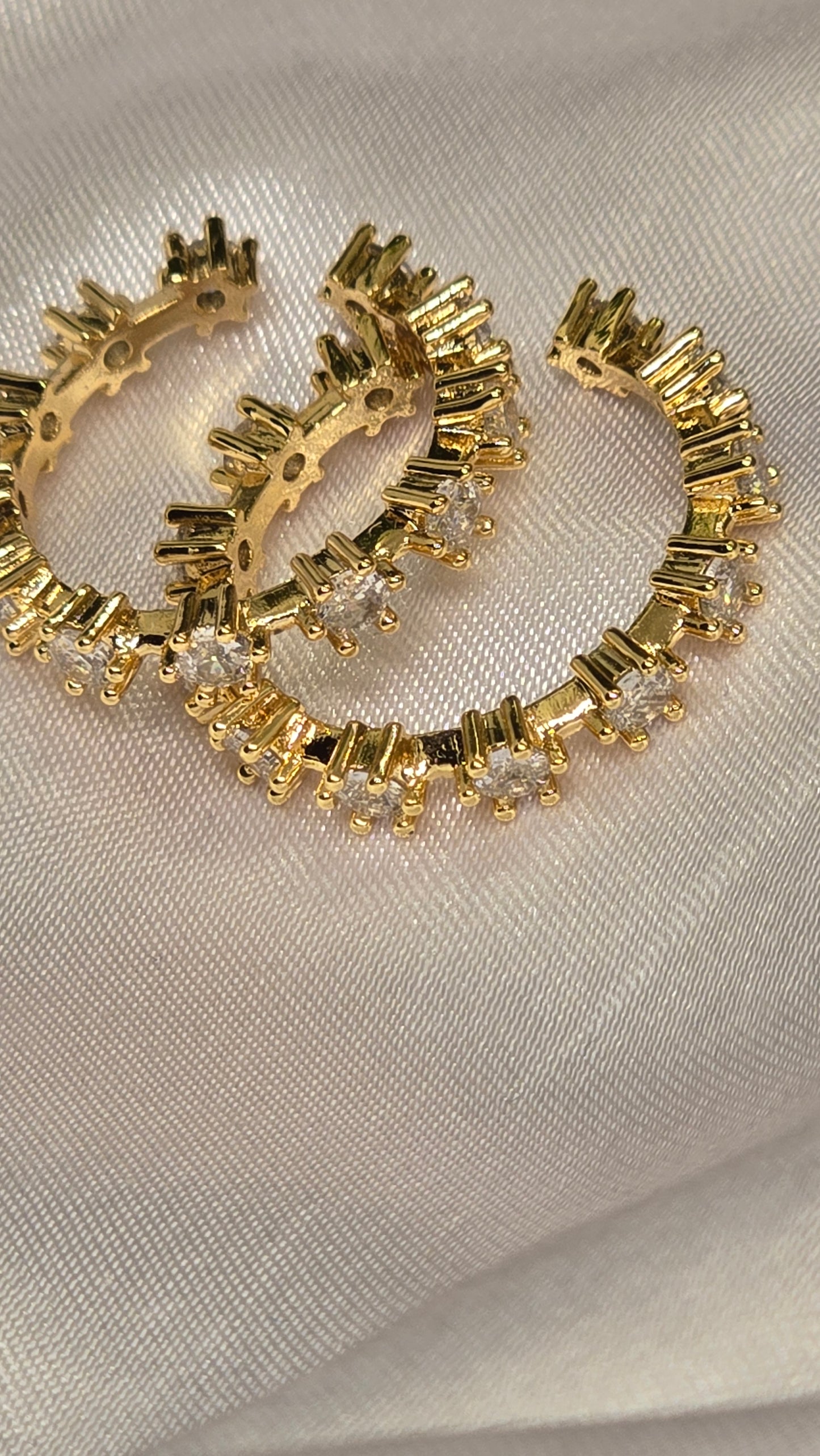 Adjustable Pave Cubic Zirconia Ring 18k Gold Plated | Elegant, Stone-Set