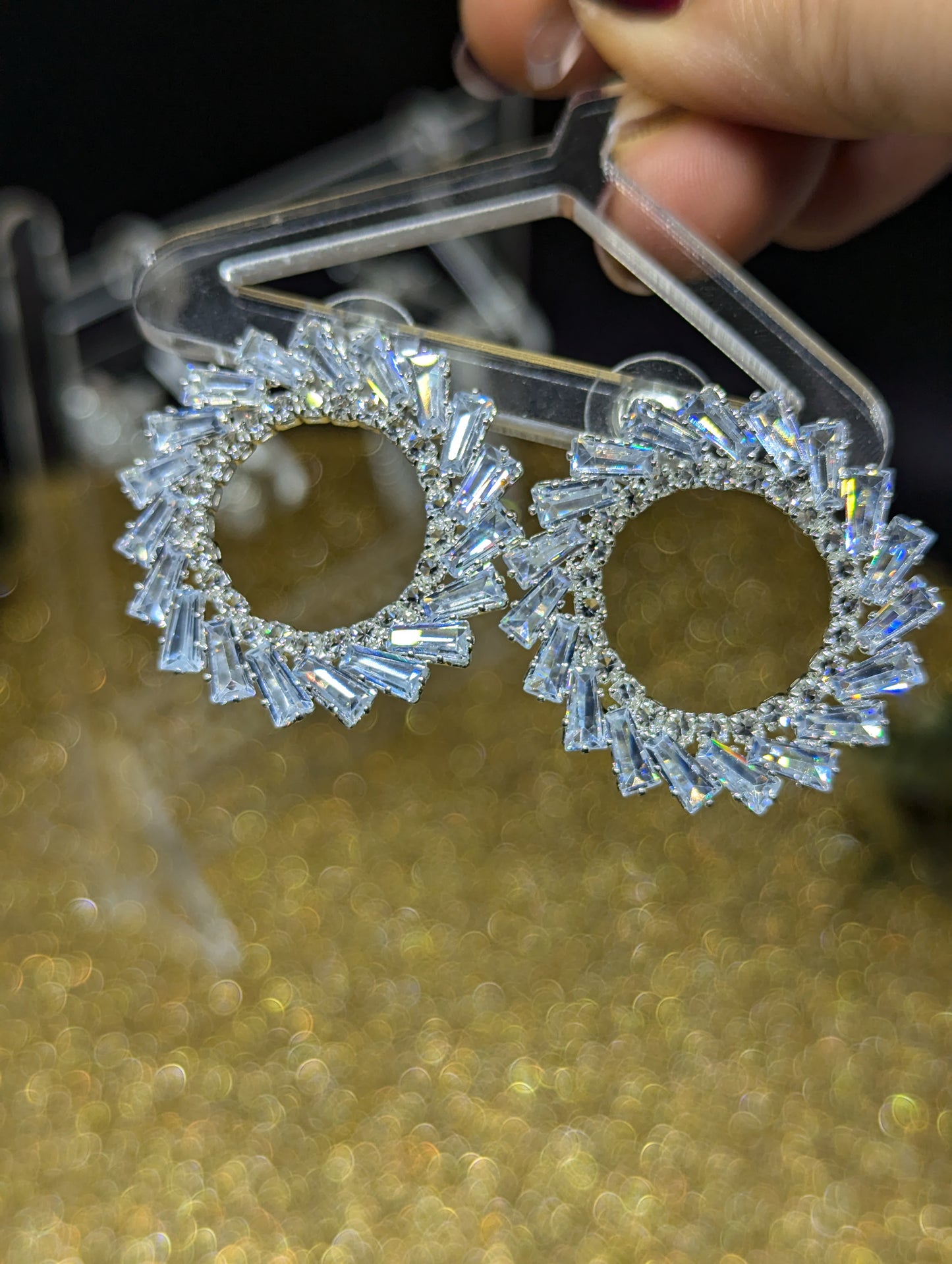 Kreisohrringe mit Kristallsteinen - Hochzeitsschmuck