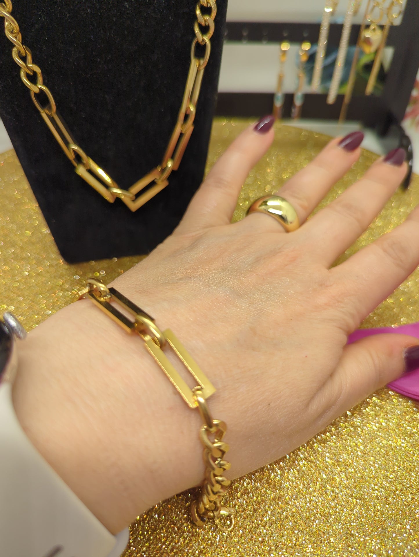 Edelstahl-Kettenarmband, trendiges Schmuckstück im Büroklammer-Stil, ideal als Geschenk